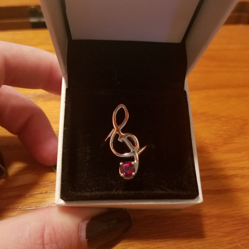 Sterling silver genuine garnet ring